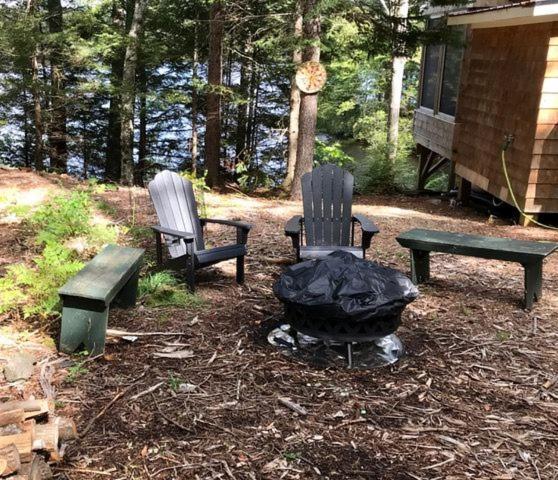 Lakefront Cottage By Country House Escapes Lincolnville Exterior photo